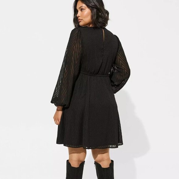 NEW Torrid Mini Textured Babydoll Black Dress Sz 1 - Picture 3 of 16